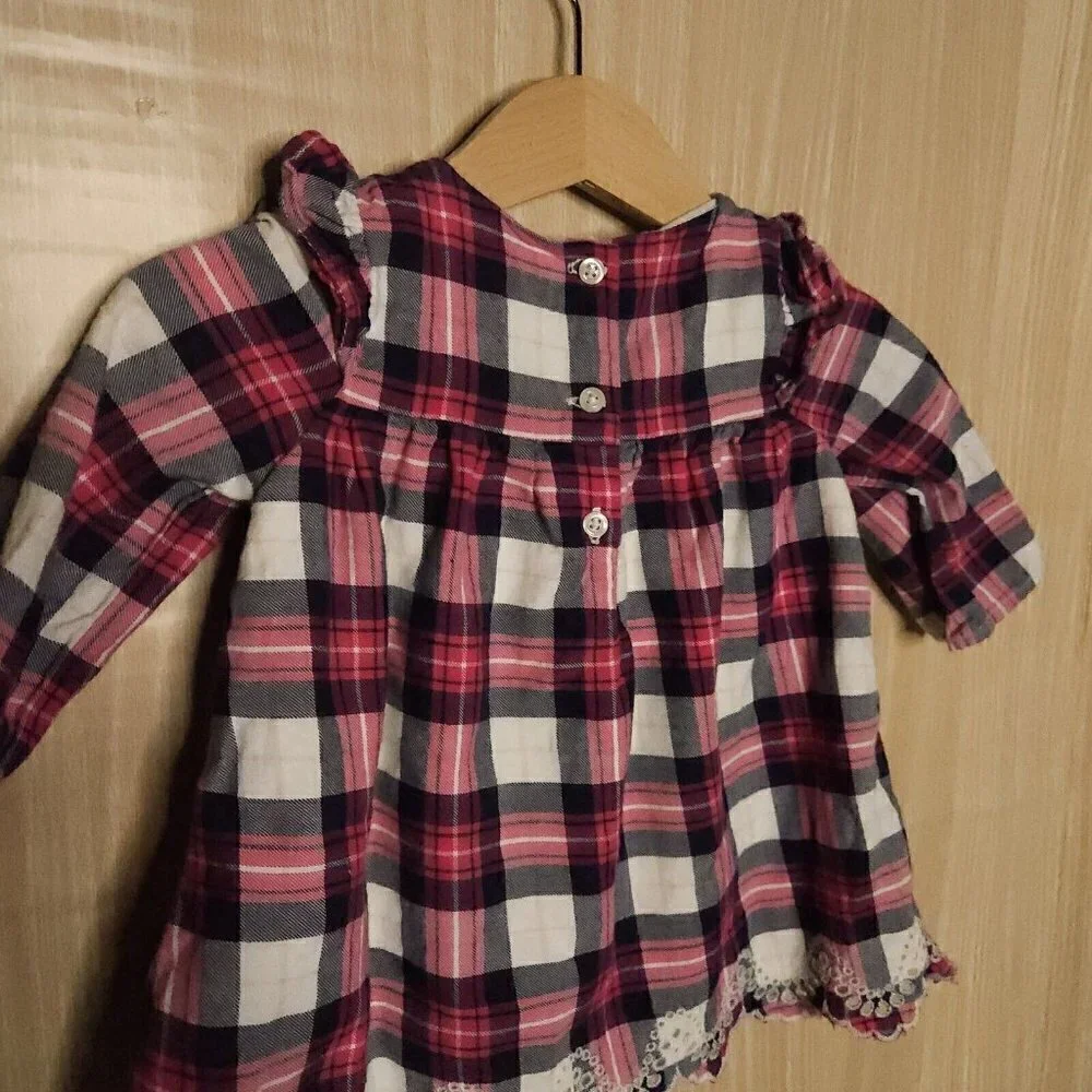 Baby Gap Infant Girls Red White Plaid Long Sleeve Dress 3-6 Months